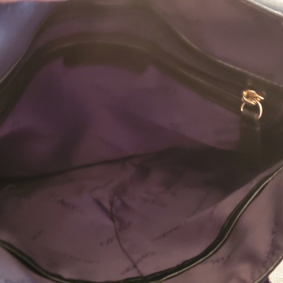 Calvin Klein pebble leather messenger - Picture 3 of 8